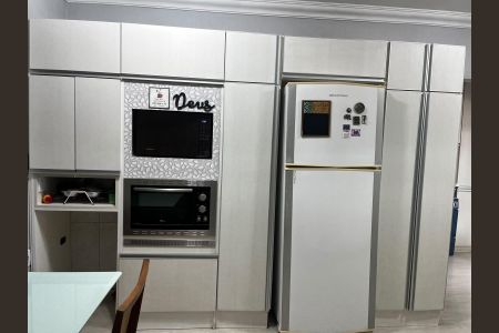 Cozinha de casa à venda com 2 quartos, 273m² em Rubem Berta, Porto Alegre
