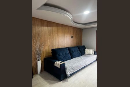 Sala de casa à venda com 2 quartos, 273m² em Rubem Berta, Porto Alegre