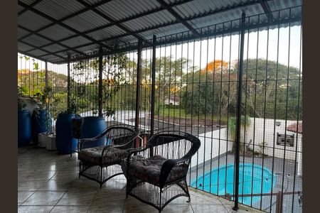 Varanda de casa à venda com 2 quartos, 273m² em Rubem Berta, Porto Alegre