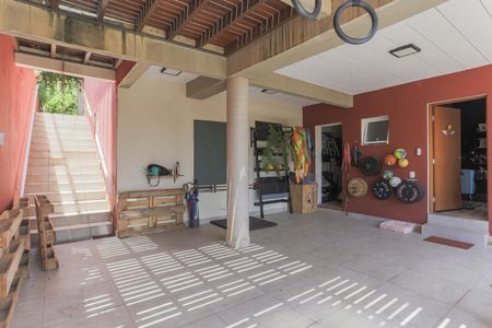 Casa à venda com 6 quartos, 350m² em Vila Romana, São Paulo