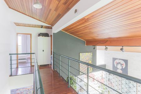 Casa à venda com 6 quartos, 350m² em Vila Romana, São Paulo