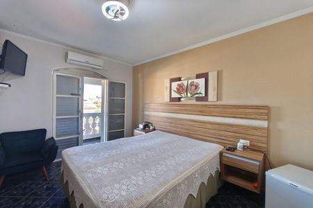 Casa para alugar com 249m², 4 quartos e 1 vaga Casa para alugar com 249m², 4 quartos e 1 vagaQuarto Suíte
