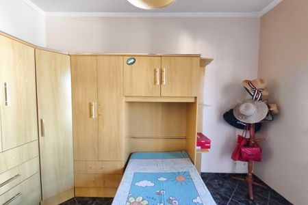 Casa para alugar com 249m², 4 quartos e 1 vaga Casa para alugar com 249m², 4 quartos e 1 vagaQuarto 2