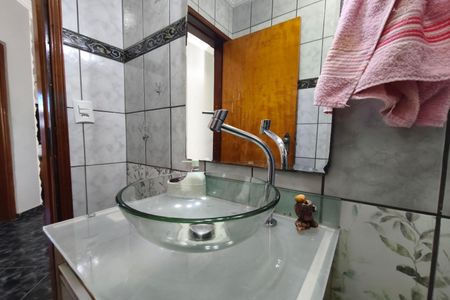 Casa para alugar com 249m², 4 quartos e 1 vaga Casa para alugar com 249m², 4 quartos e 1 vagaLavabo