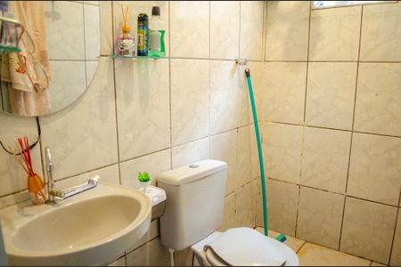 Banheiro de casa à venda com 2 quartos, 250m² em Setor Estrela Dalva, Goiânia