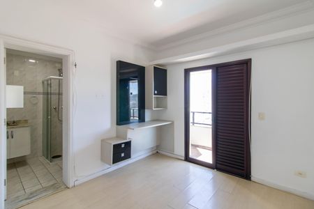 Apartamento à venda com 170m², 3 quartos e 2 vagas Apartamento à venda com 170m², 3 quartos e 2 vagasSuíte 2