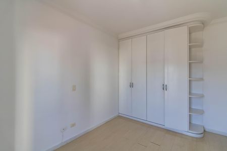 Apartamento à venda com 170m², 3 quartos e 2 vagas Apartamento à venda com 170m², 3 quartos e 2 vagasSuíte 2