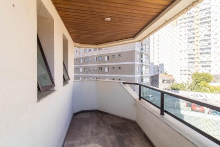 Apartamento à venda com 170m², 3 quartos e 2 vagas Apartamento à venda com 170m², 3 quartos e 2 vagasSacada