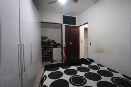 Quarto 2 - Casa 1 de casa à venda com 4 quartos, 237m² em Vila Paulo Silas, São Paulo