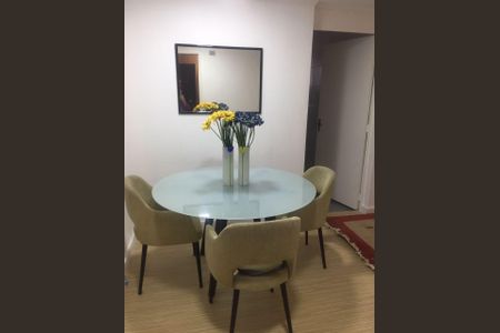 Apartamento à venda com 60m², 2 quartos e 1 vaga Apartamento à venda com 60m², 2 quartos e 1 vagaSala de Jantar
