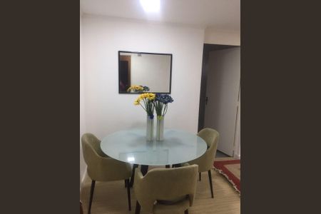 Apartamento à venda com 60m², 2 quartos e 1 vaga Apartamento à venda com 60m², 2 quartos e 1 vagaSala de Jantar