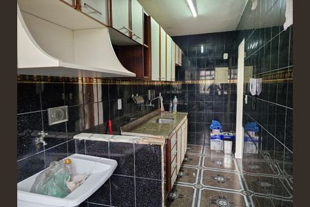 Cozinha de apartamento para alugar com 2 quartos, 45m² em Freguesia (Jacarepaguá), Rio de Janeiro