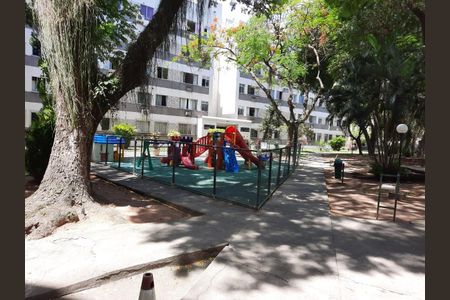 Apartamento para alugar com 45m², 2 quartos e 1 vaga Apartamento para alugar com 45m², 2 quartos e 1 vagaPlayground