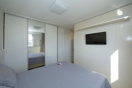 Apartamento à venda com 60m², 2 quartos e 2 vagas Apartamento à venda com 60m², 2 quartos e 2 vagasQUARTO2