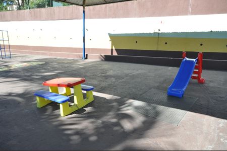 Área comum - Playground de apartamento para alugar com 2 quartos, 48m² em Jardim Martins Silva, São Paulo