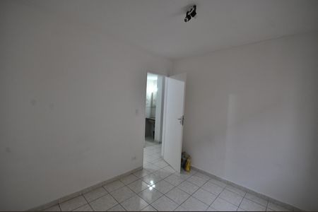 Quarto 1 de apartamento para alugar com 2 quartos, 48m² em Jardim Martins Silva, São Paulo