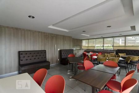 Studio para alugar com 26m², 1 quarto e 1 vaga Studio para alugar com 26m², 1 quarto e 1 vagaÁrea comum - Salão de festas