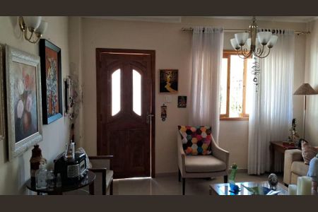 Casa à venda com 3 quartos, 180m² em Vila Mariana, São Paulo