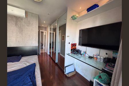Apartamento para alugar com 206m², 4 quartos e 3 vagas Apartamento para alugar com 206m², 4 quartos e 3 vagasQuarto 1