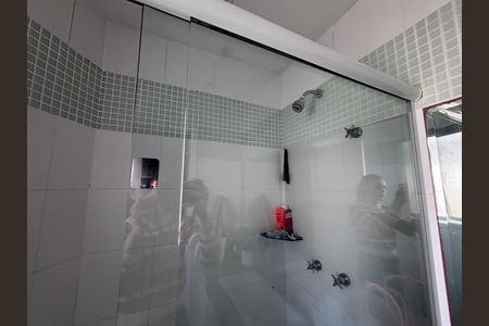 Apartamento para alugar com 206m², 4 quartos e 3 vagas Apartamento para alugar com 206m², 4 quartos e 3 vagasBanheiro do Quarto 3