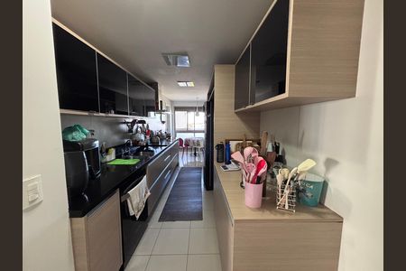 Apartamento para alugar com 206m², 4 quartos e 3 vagas Apartamento para alugar com 206m², 4 quartos e 3 vagasCozinha