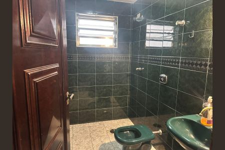Casa à venda com 3 quartos, 185m² em Jardim Las Vegas, Santo André