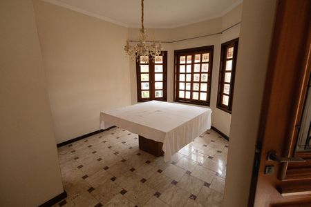 Sala de casa de condomínio para alugar com 4 quartos, 458m² em Residencial Sao Paulo, Jacareí