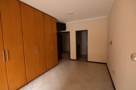 Casa de condomínio para alugar com 458m², 4 quartos e 4 vagas Casa de condomínio para alugar com 458m², 4 quartos e 4 vagasSuíte