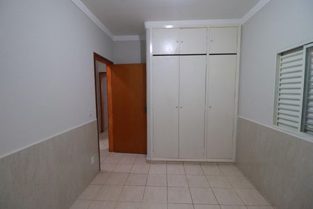 Quarto 1 de casa para alugar com 3 quartos, 125m² em Jardim Irajá, Ribeirão Preto