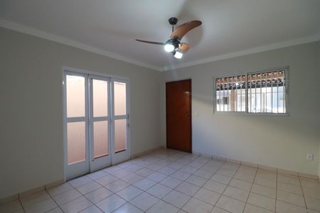 Casa para alugar com 3 quartos, 125m² em Jardim Irajá, Ribeirão Preto