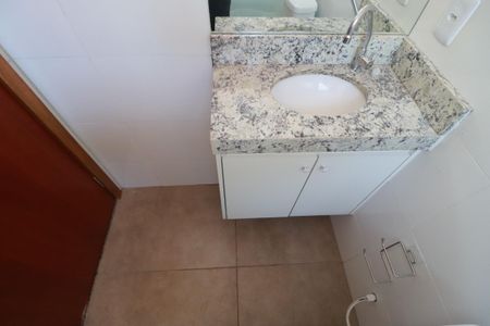 Casa para alugar com 125m², 3 quartos e 2 vagasBanheiro suite 