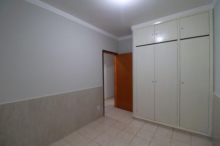 Casa para alugar com 125m², 3 quartos e 2 vagasQuarto 1