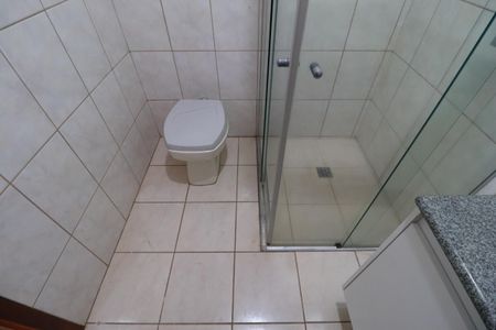 Casa para alugar com 125m², 3 quartos e 2 vagasBanheiro 