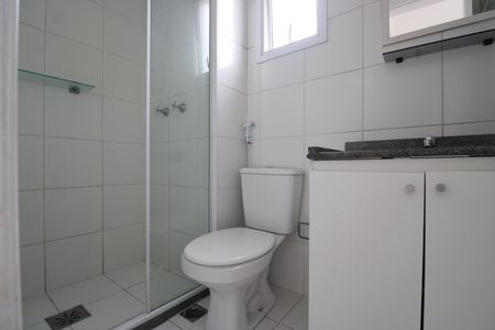 Apartamento à venda com 74m², 3 quartos e 1 vagaBanheiro da suíte