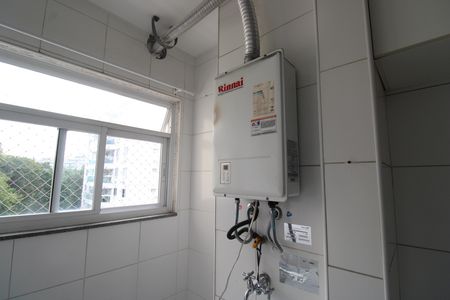 Apartamento à venda com 74m², 3 quartos e 1 vagaÁrea de serviço