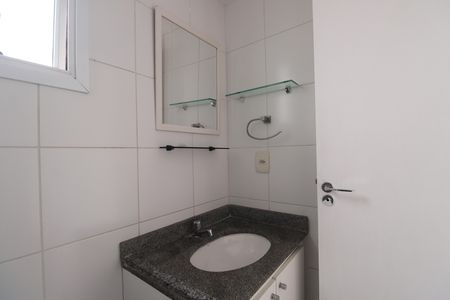 Apartamento à venda com 74m², 3 quartos e 1 vagaBanheiro da suíte