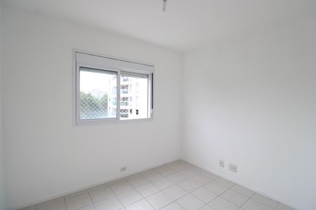 Apartamento à venda com 74m², 3 quartos e 1 vagaQuarto 2