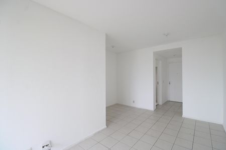 Sala de apartamento à venda com 3 quartos, 74m² em Taquara, Rio de Janeiro