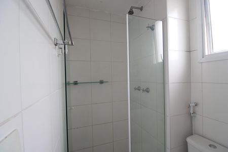 Banheiro da suíte de apartamento à venda com 3 quartos, 74m² em Taquara, Rio de Janeiro