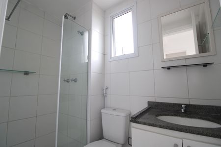 Apartamento à venda com 74m², 3 quartos e 1 vagaBanheiro da suíte