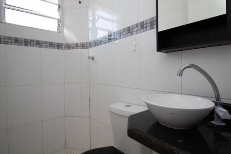 Apartamento para alugar com 42m², 2 quartos e sem vaga Apartamento para alugar com 42m², 2 quartos e sem vagaBanheiro