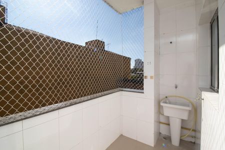 Apartamento para alugar com 42m², 2 quartos e sem vaga Apartamento para alugar com 42m², 2 quartos e sem vagaÁrea de Serviço