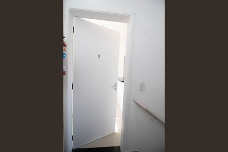 Hall de entrada de apartamento para alugar com 2 quartos, 42m² em Jardim Tranquilidade, Guarulhos