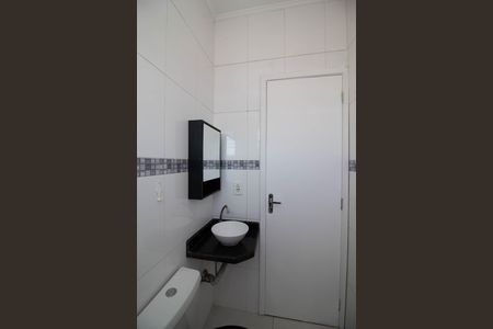 Apartamento para alugar com 42m², 2 quartos e sem vaga Apartamento para alugar com 42m², 2 quartos e sem vagaBanheiro