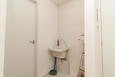 Área de Serviço de apartamento para alugar com 1 quarto, 28m² em Vila Gustavo, São Paulo