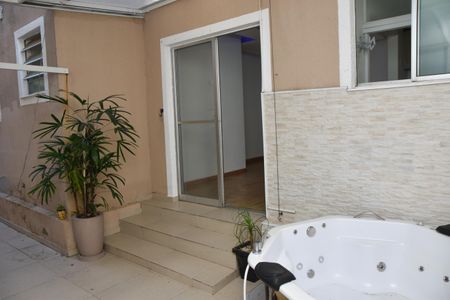 Apartamento à venda com 110m², 2 quartos e 1 vaga Apartamento à venda com 110m², 2 quartos e 1 vagaÁrea externa Garden