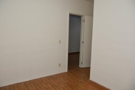 Apartamento à venda com 110m², 2 quartos e 1 vaga Apartamento à venda com 110m², 2 quartos e 1 vagaSuite