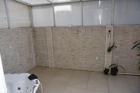 Apartamento à venda com 110m², 2 quartos e 1 vaga Apartamento à venda com 110m², 2 quartos e 1 vagaÁrea externa Garden