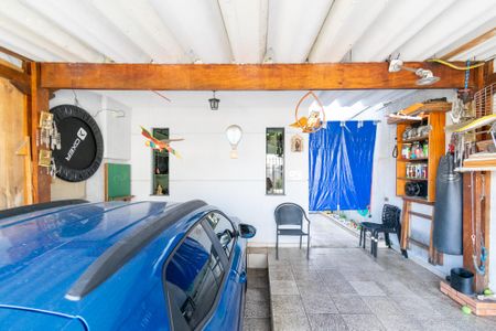Garagem de casa à venda com 3 quartos, 100m² em Vila Babilonia, São Paulo