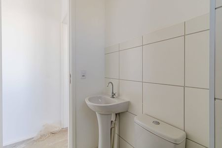 Banheiro de apartamento à venda com 1 quarto, 42m² em Barra Funda, São Paulo